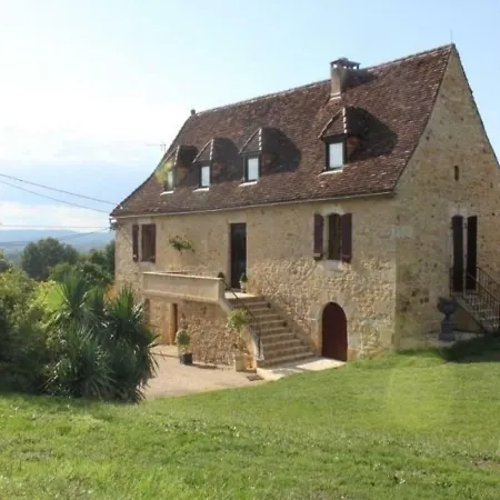 Semesterbostad House Le Tillou 1 *